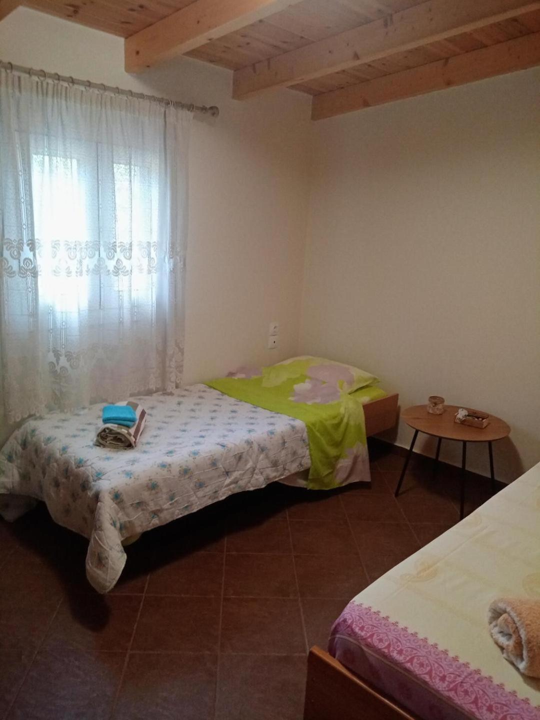 Chrysa'S House Apartment Эйон Экстерьер фото
